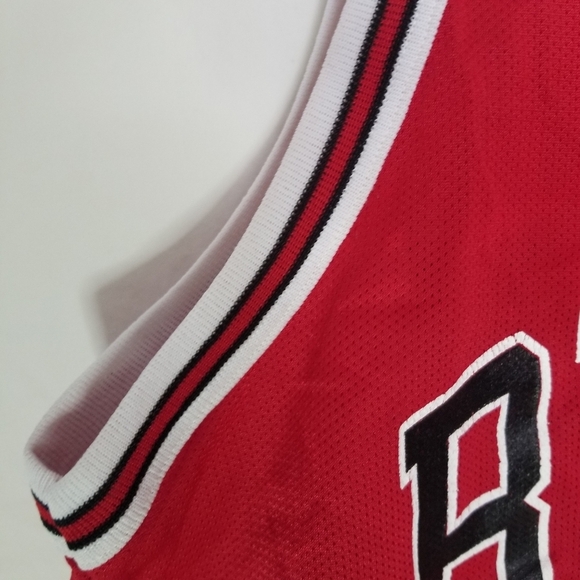 Vintage Chicago Bulls Michael Jordan #23 Basketball Jersey - Picture 11 of 13
